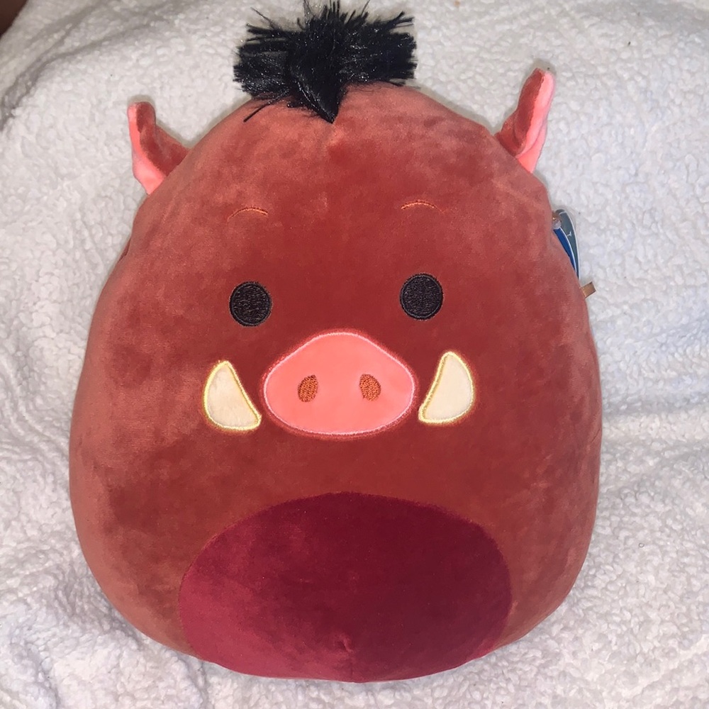 Pumo Squishmallow | Disney 
10 “
Timon NOT included